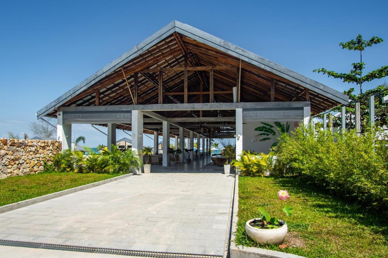 You&Me Resort Pagoda Beach Eksteriør billede